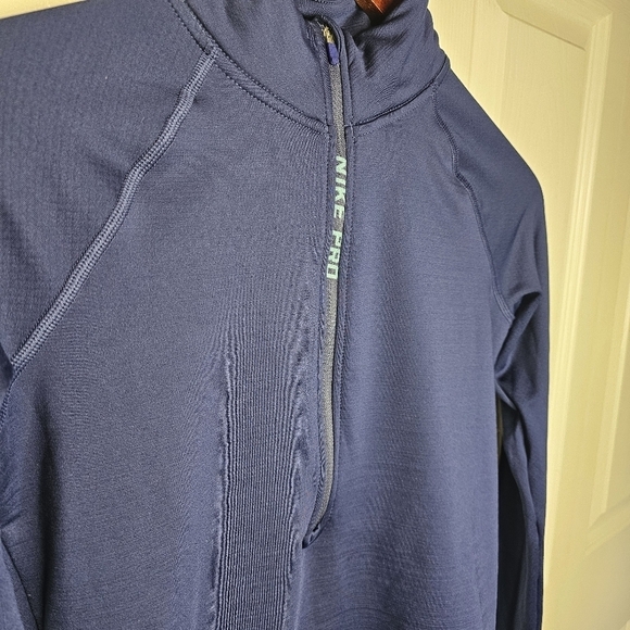 Nike Pro Women's Hyperwarm Half Zip Pullover Navy Size M - Picture 8 of 9
